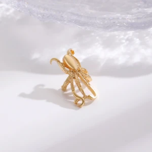 Octopus Alloy Ear Cuff