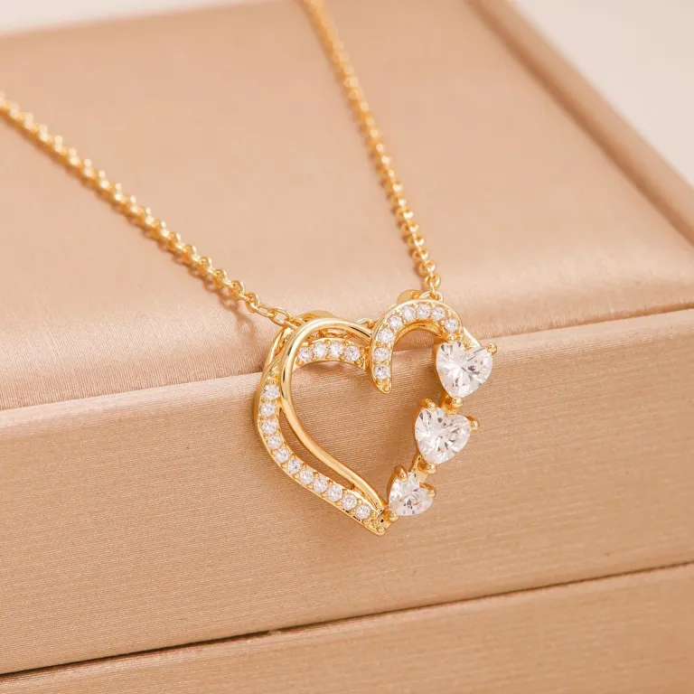 Gold-Tone-Heart-Collarbone-Necklace-with-Sparkling-Crystal-Accents-20260707073231 Gold Tone Heart Collarbone Necklace with Sparkling Crystal Accents