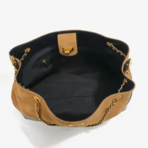 Quilted Bucket Shoulder Bag with Chain Strap for Workdays