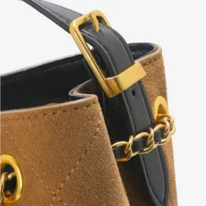 Quilted Bucket Shoulder Bag with Chain Strap for Workdays