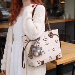 Vintage Embroidered Tote Bag Set with Charm Detail