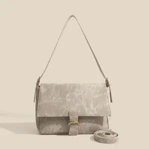 Vintage Textured Tote Shoulder Bag for Everyday Commutes Khaki